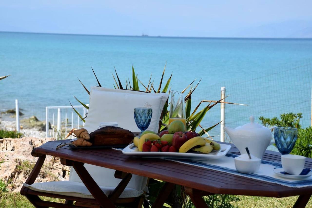 Antorina Beachfront Villas With Private Pools Kamari  Luaran gambar